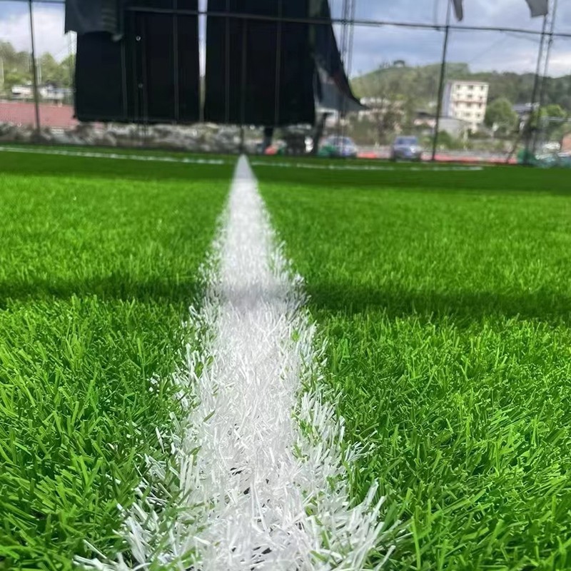 Fylltur gervi fótboltatorf